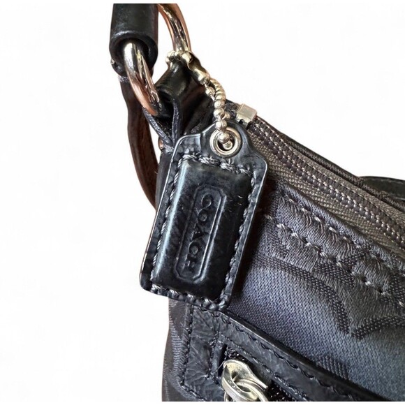 Coach Y2K Signature “C” Crossbody Swingpack Sateen Pleated Black Purse Classic - Picture 6 of 16
